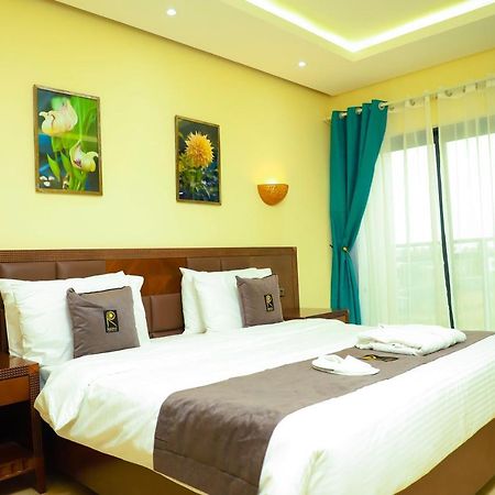 Hotel Regina The Pearl Aneho Bagian luar foto