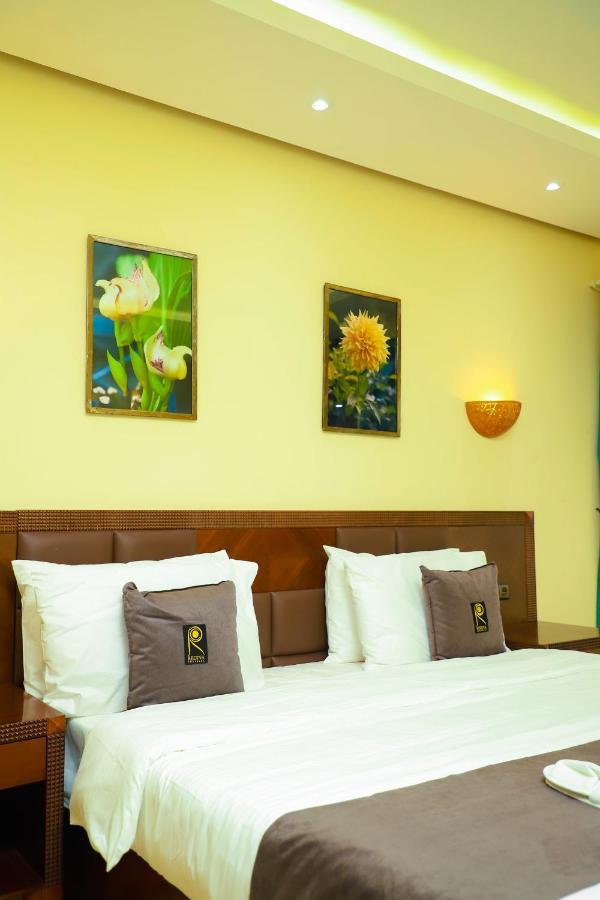 Hotel Regina The Pearl Aneho Bagian luar foto