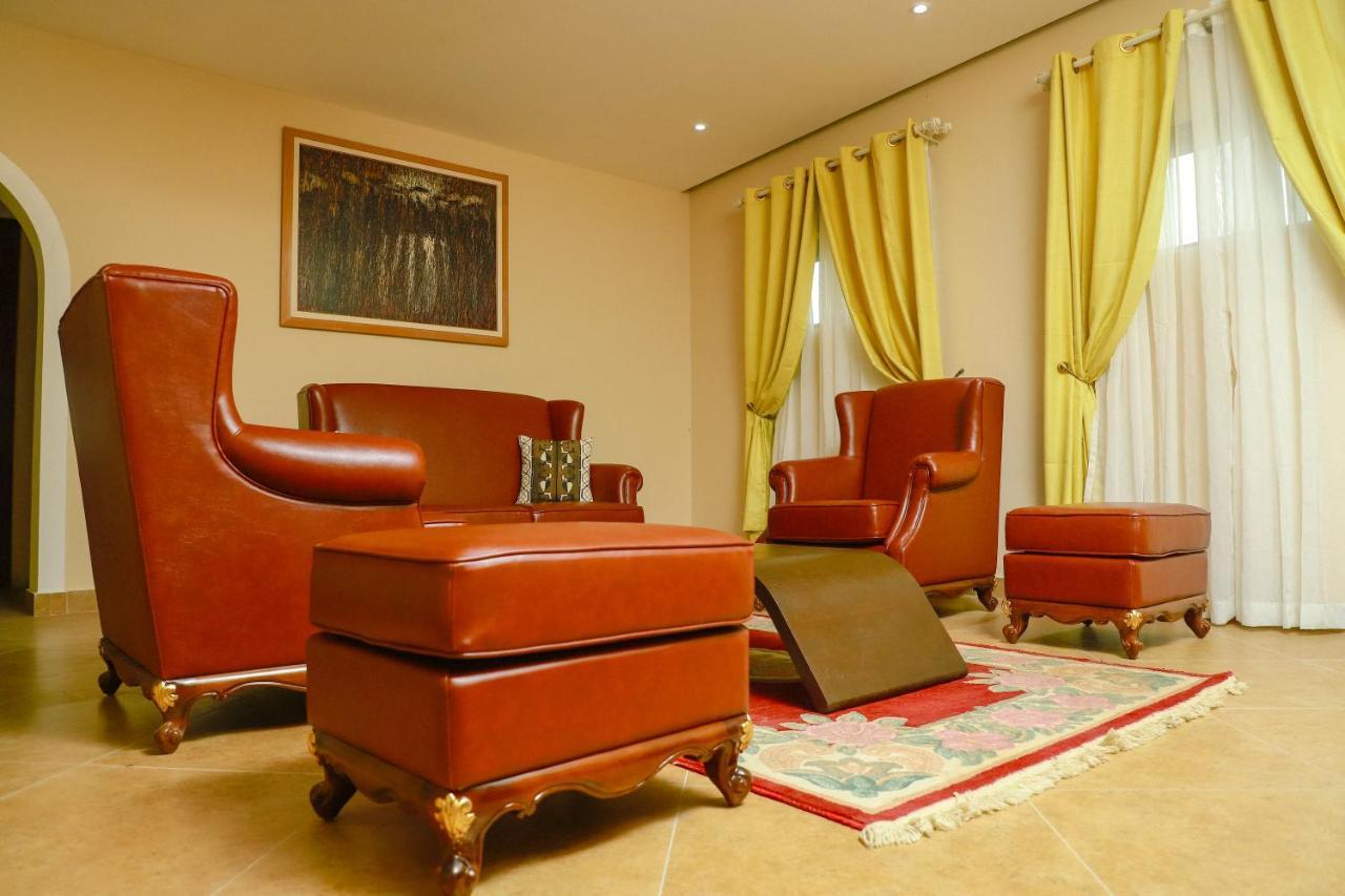 Hotel Regina The Pearl Aneho Bagian luar foto