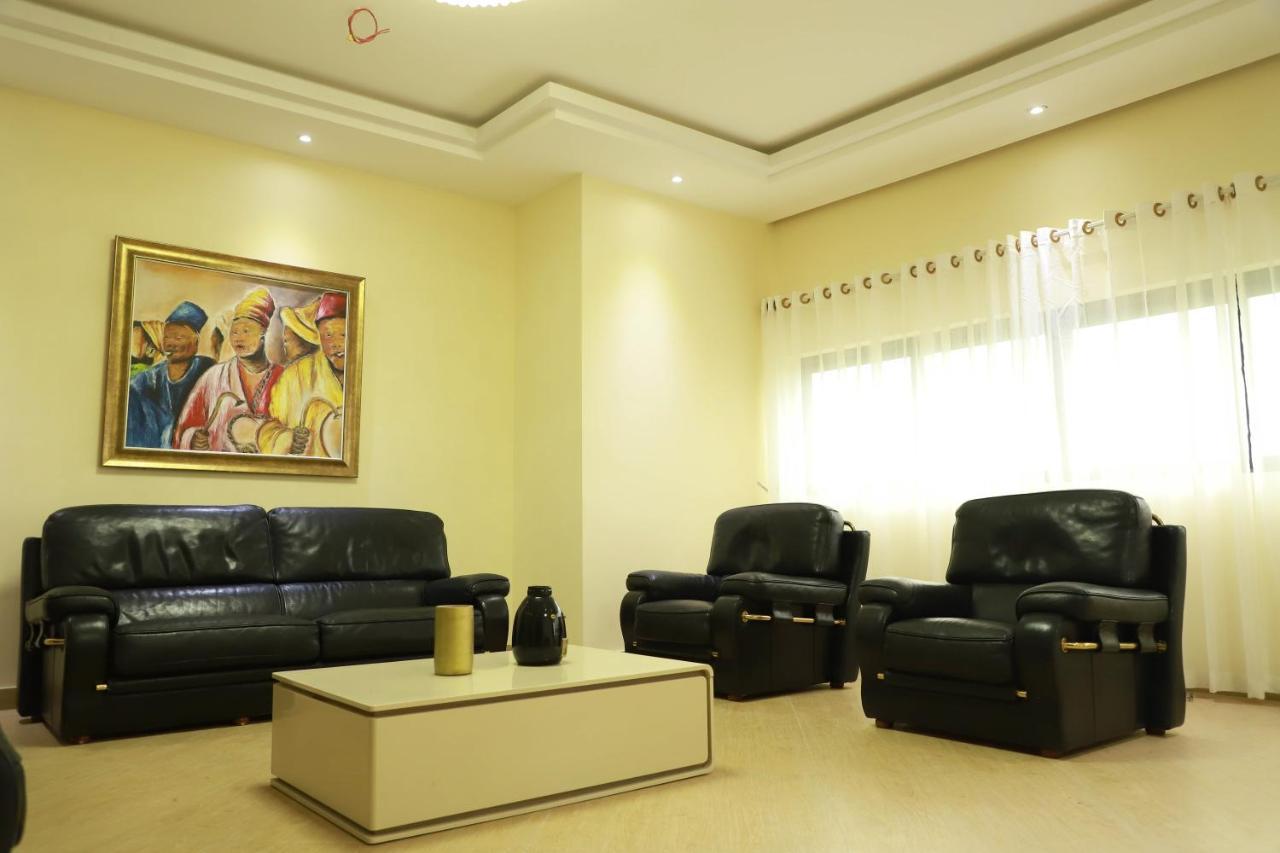 Hotel Regina The Pearl Aneho Bagian luar foto