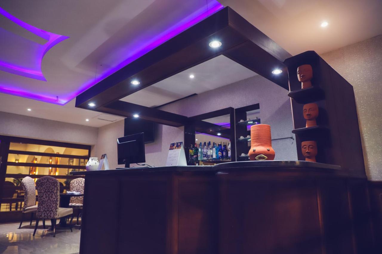 Hotel Regina The Pearl Aneho Bagian luar foto