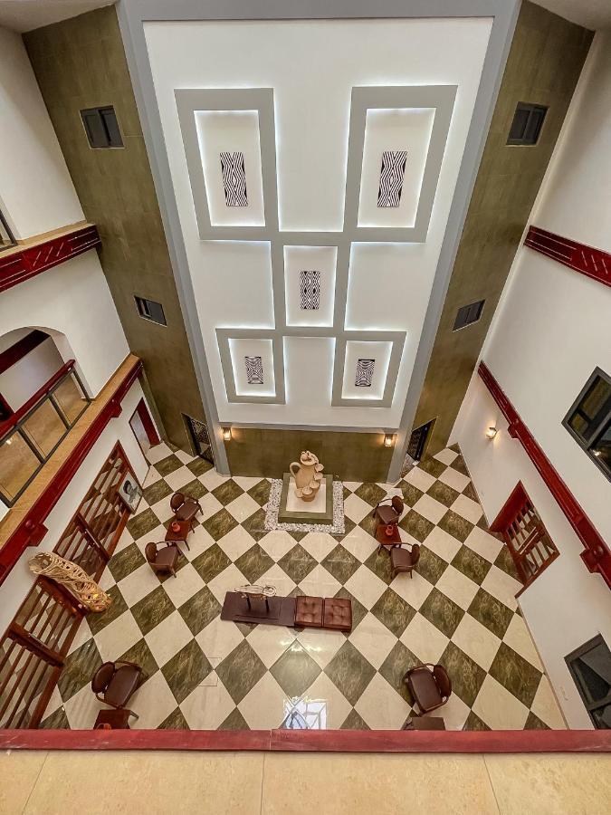 Hotel Regina The Pearl Aneho Bagian luar foto